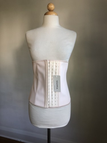 Fabulous nwt yianna - fabulous,